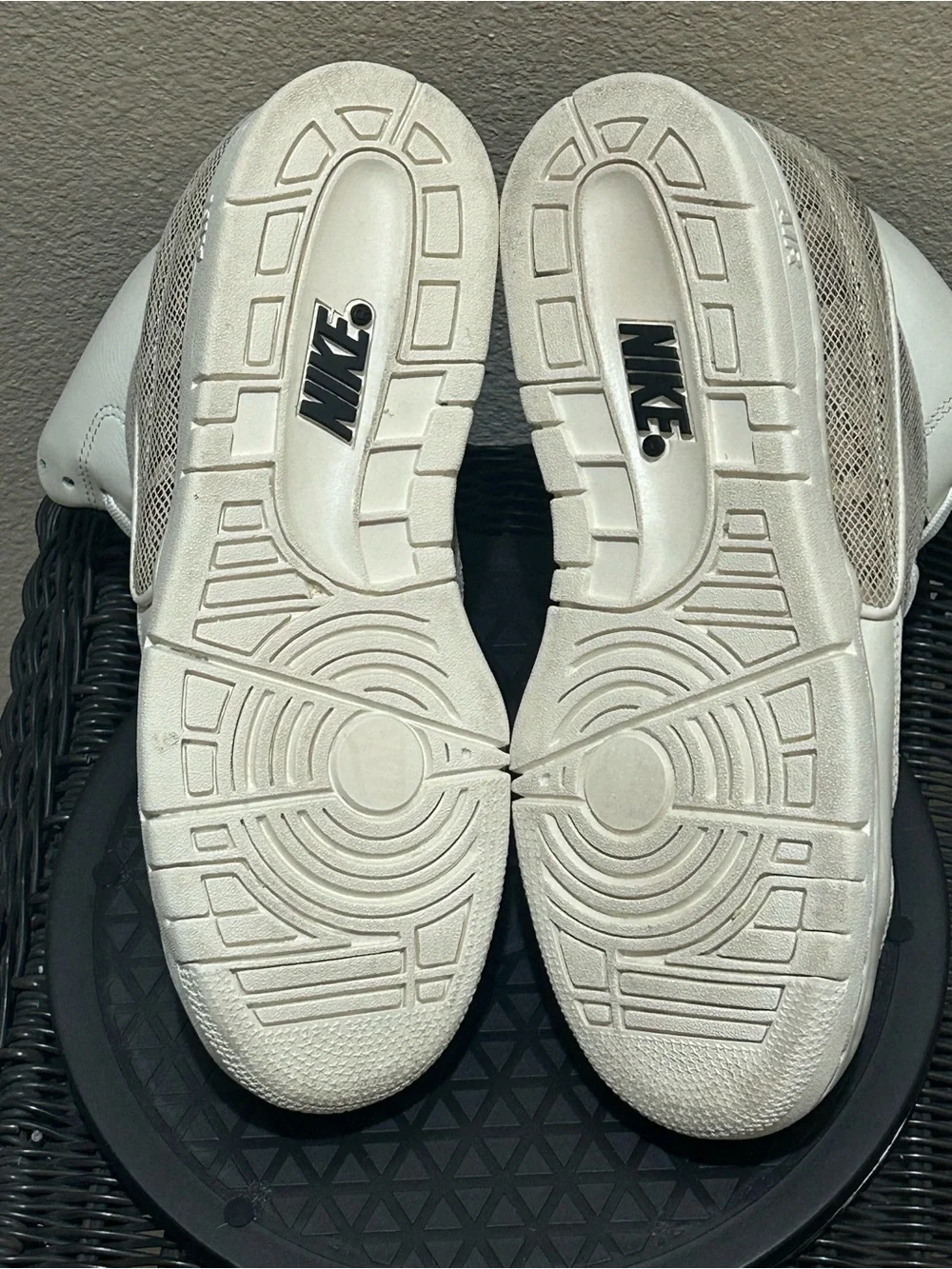 Size 7.5 Nike Air Python Sail 705067-100